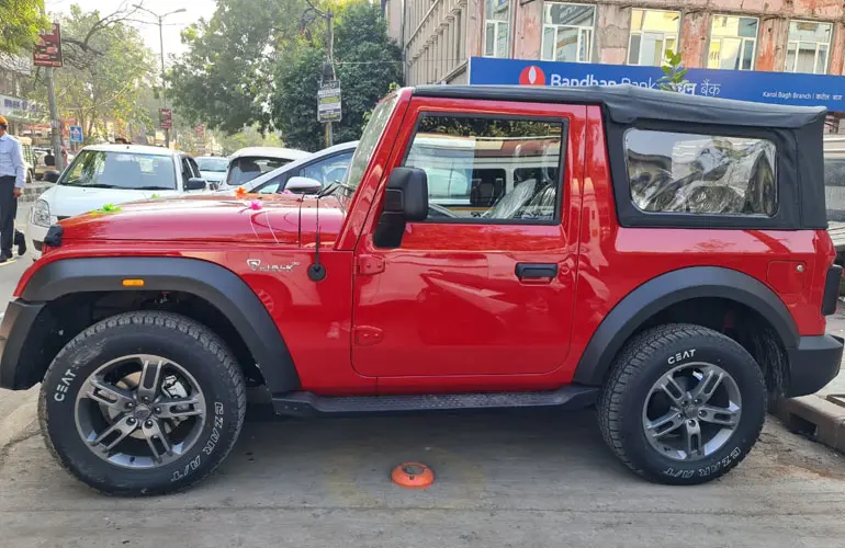 Mahindra Thar 4WD Convertible Top AT Dsl