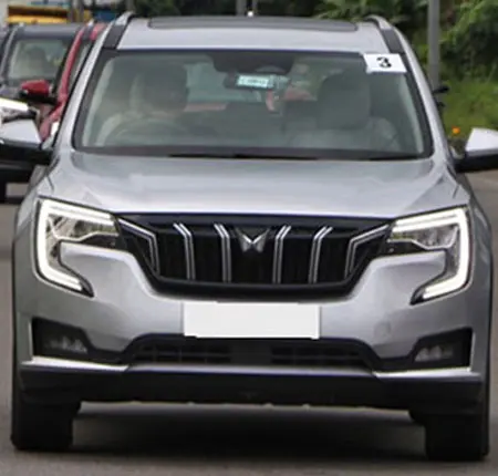 Mahindra XUV700 AX5 AT Dsl